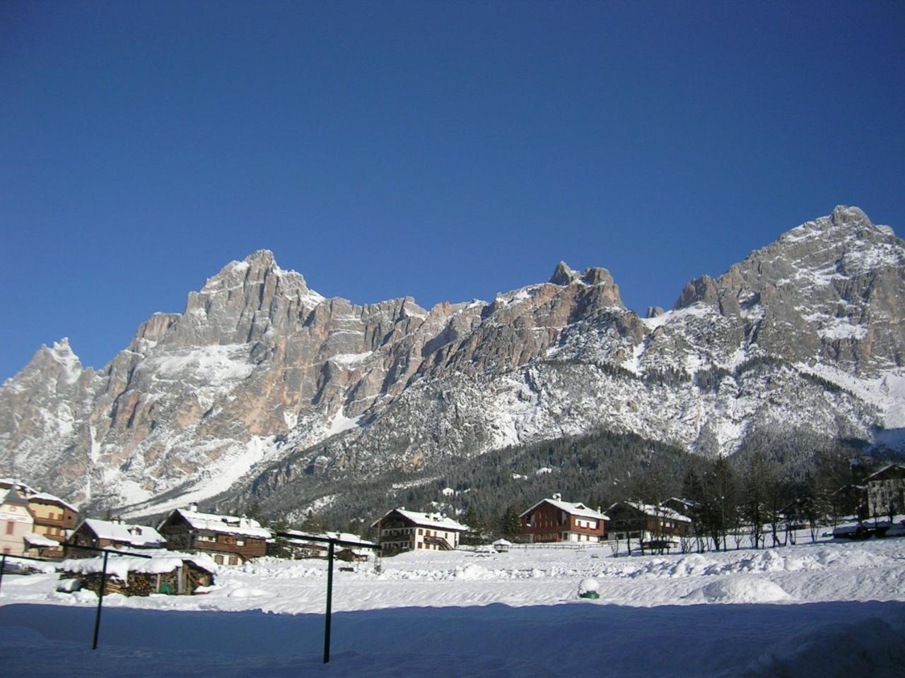 Hotel Albergo Dolomiti San Vito di Cadore Exterior foto